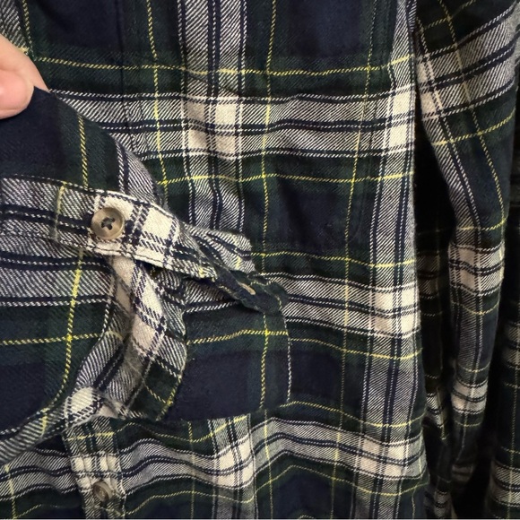 2/20 American Eagle Boyfriend Fit Plaid Shirt - Women’s Small - Picture 3 of 7